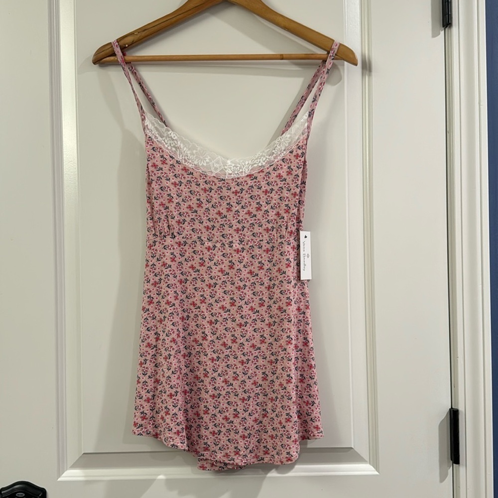 VERA BRADLEY Sweethearts and Flowers Cami Sz M